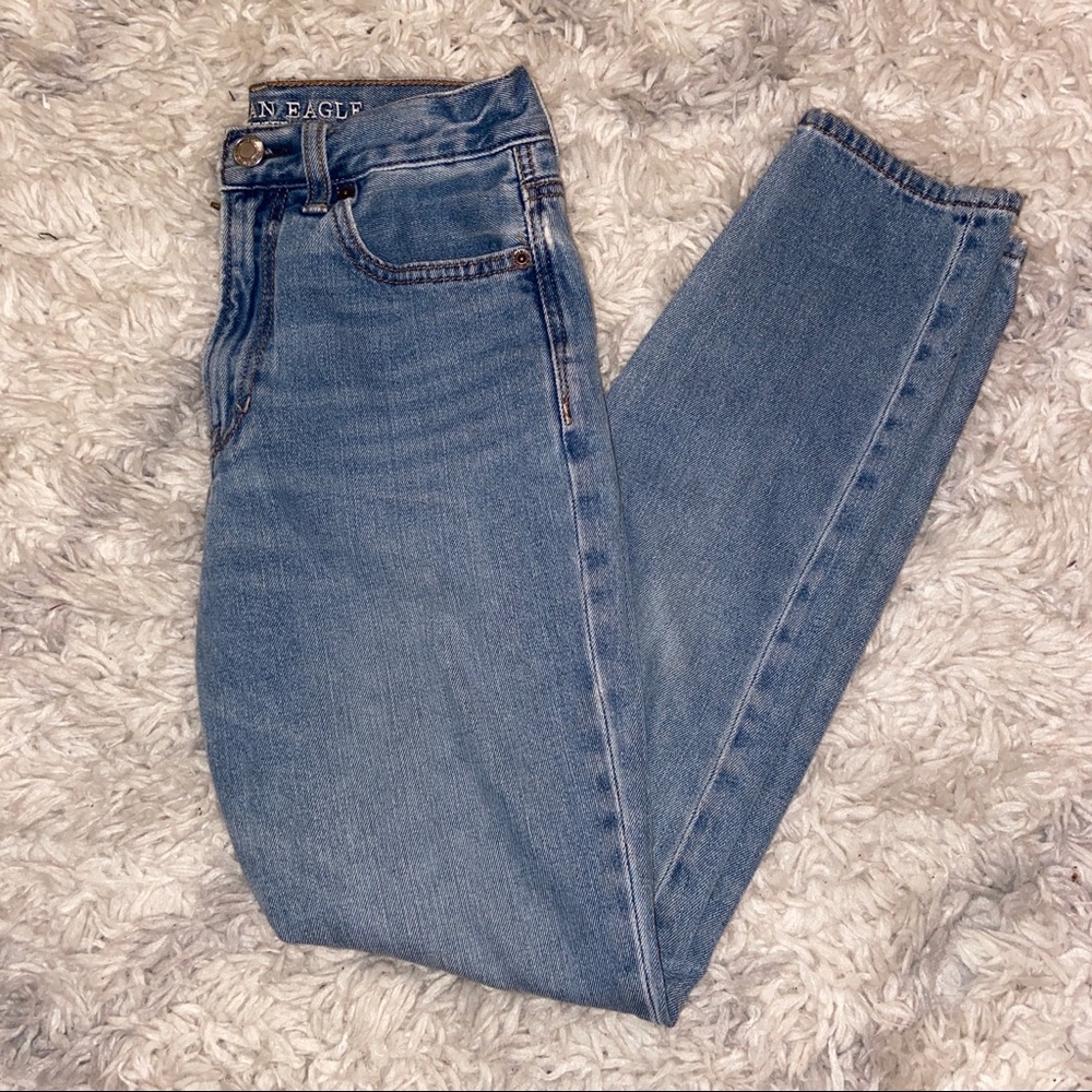 American Eagle Mom Jeans